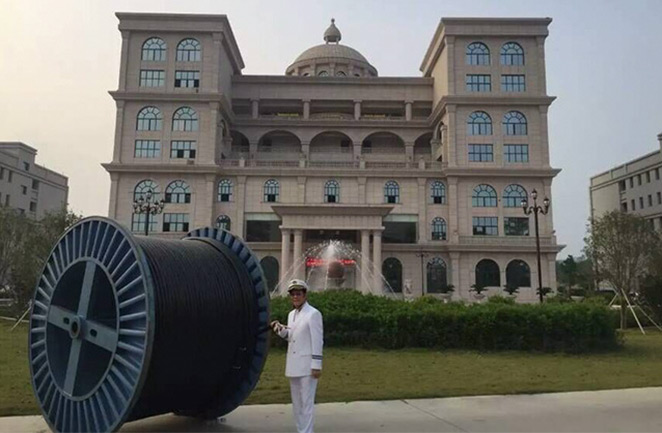 美国华裔市长再次参观百乐博电缆