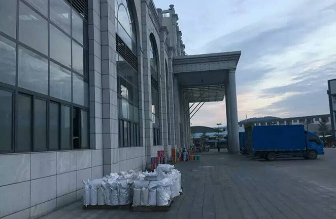 12月23日 百乐博首批1200扎 电线踏上非洲大陆，非洲市场需要百乐博电缆
